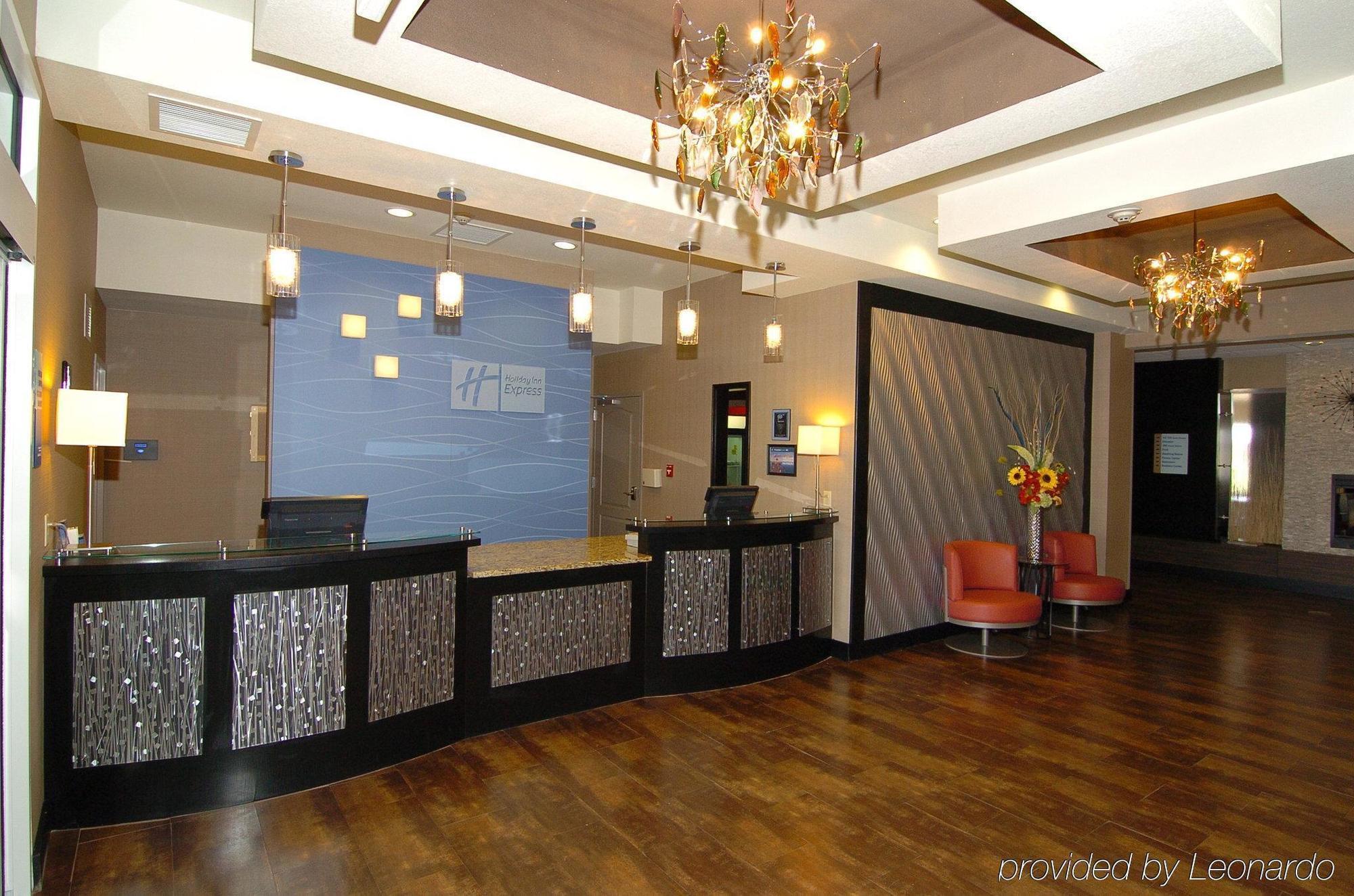 Holiday Inn Express Northwest Maize By Ihg Exterior photo