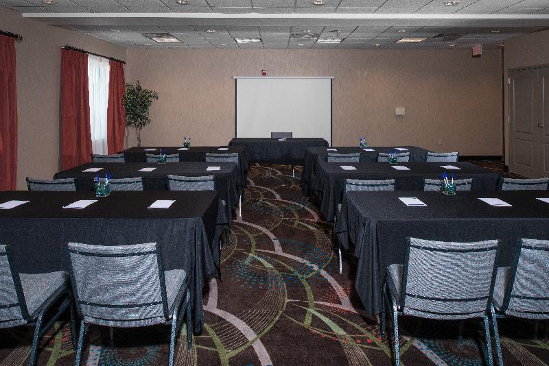 Holiday Inn Express Northwest Maize By Ihg Exterior photo